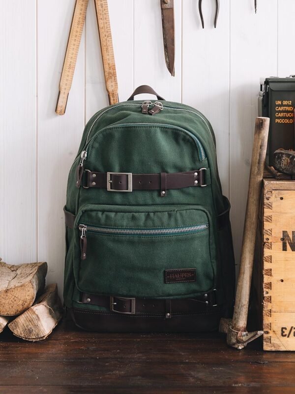 Vintage Shoulder Bag – Compact & Lightweight
