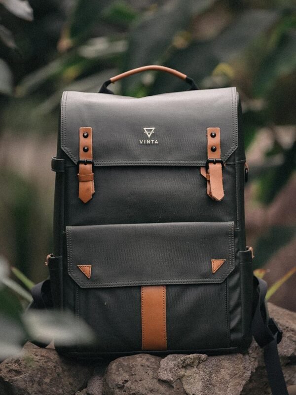 Urban Casual Backpack – Waterproof Canvas